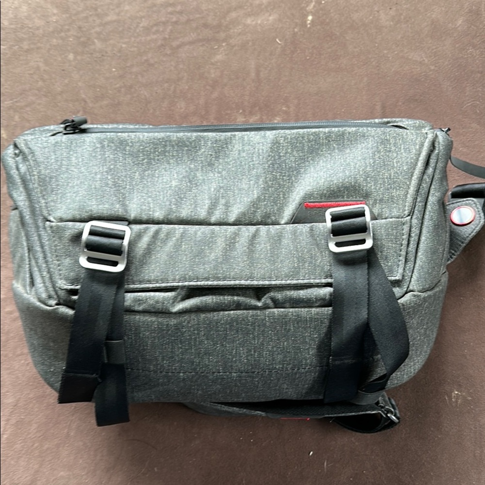 Peak Design Everyday Sling